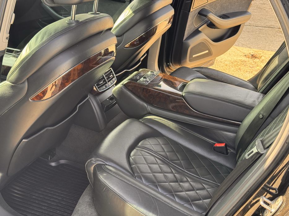 Audi A8 full proprietar matrix trapa night vision distronic head up