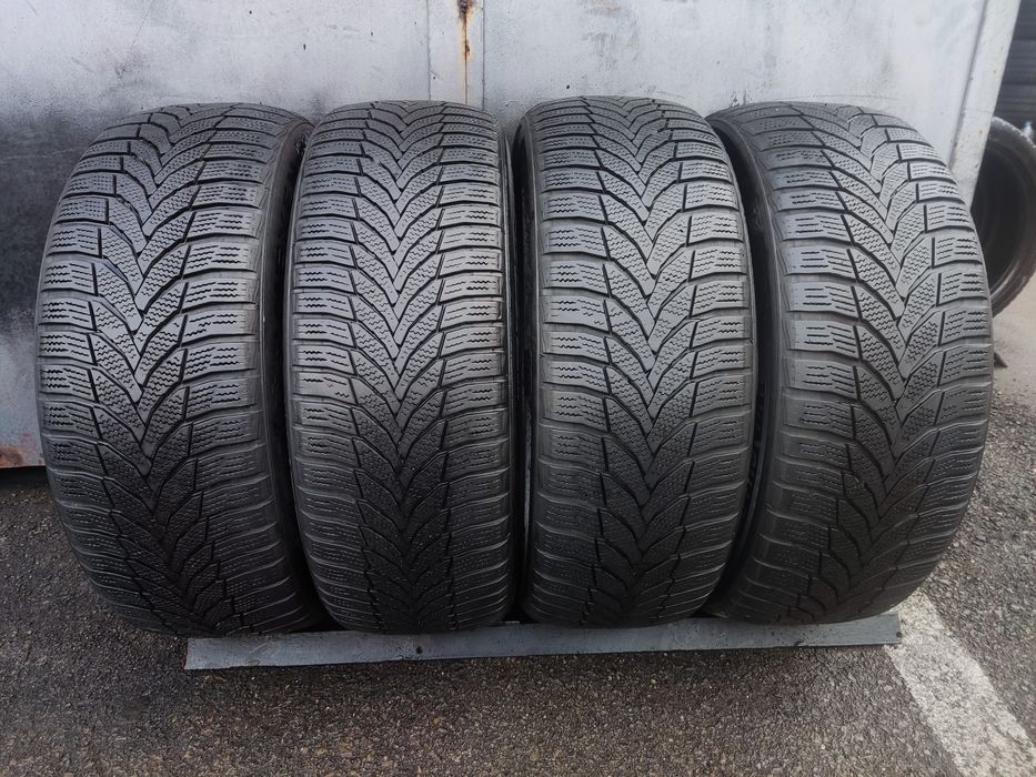 4бр зимни гуми 215/55/17 Nexen Winguard Sport 2
dot 3121
6.75mm