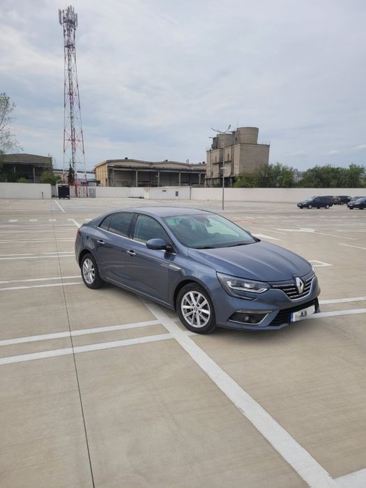 Renault Megane IV Sedan– 1.5 dCi, Cutie Automată.