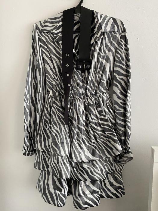 платье вчерняя 15к алгам 5к берем уступка есть