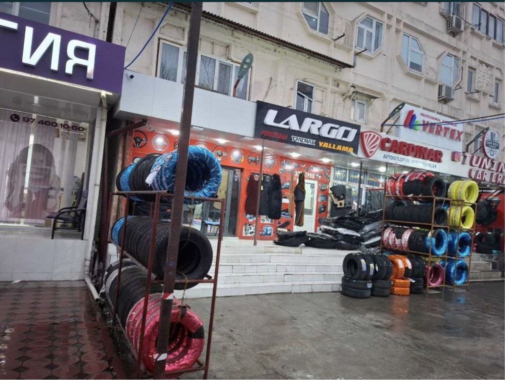Продается Магазин 1 линия Лисунова Кадышева Коммерческое помещение