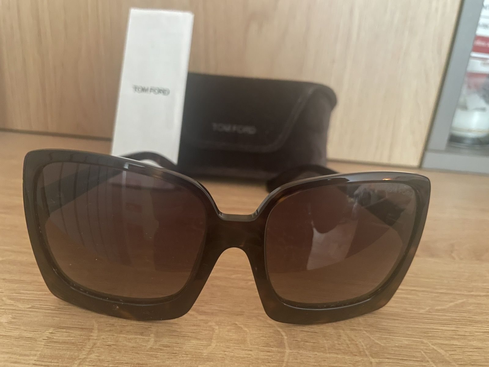 Очила Tom Ford Katrine-02, тъмно кафяв