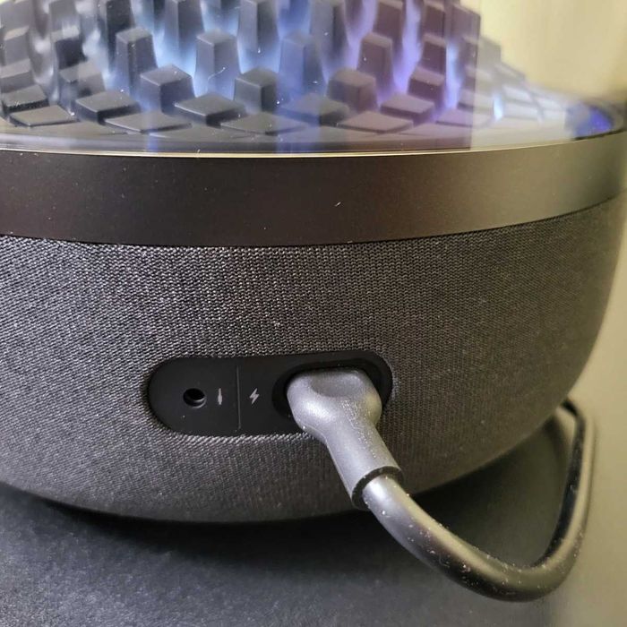 Harman Kardon Aura Studio 4