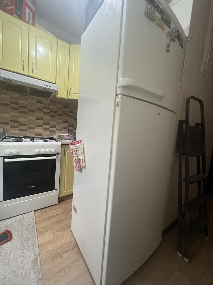 Холодильник в хорошем состоянии