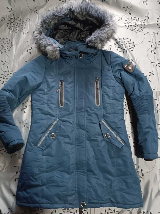 Moncler , Nike, Bergans, дамски пухени якета и Geographical Norway