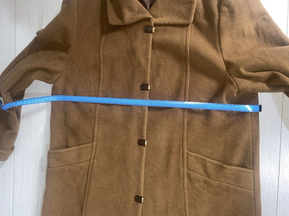 Palton 100% cashmire , in stare foarte buna