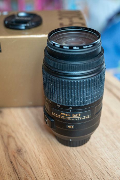 Обектив AF-S DX Nikkor 55-300mm f/4.5-5.6G ED VR