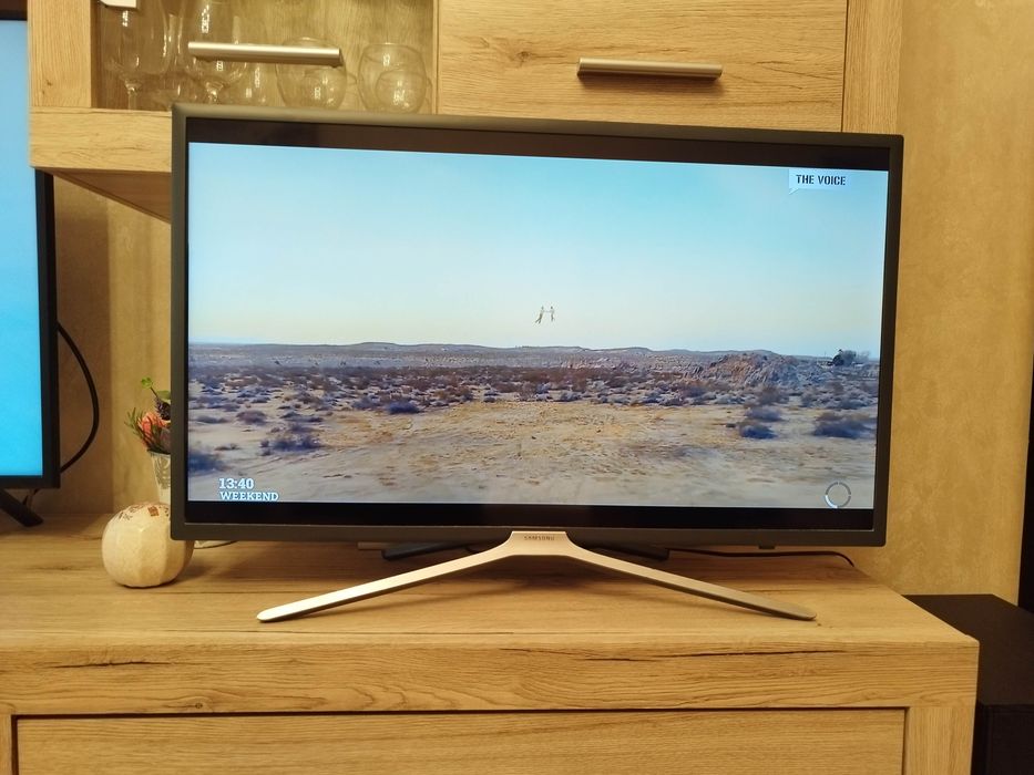 Телевизор Samsung