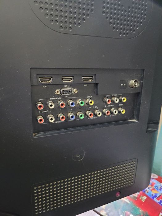 Продается телевизор