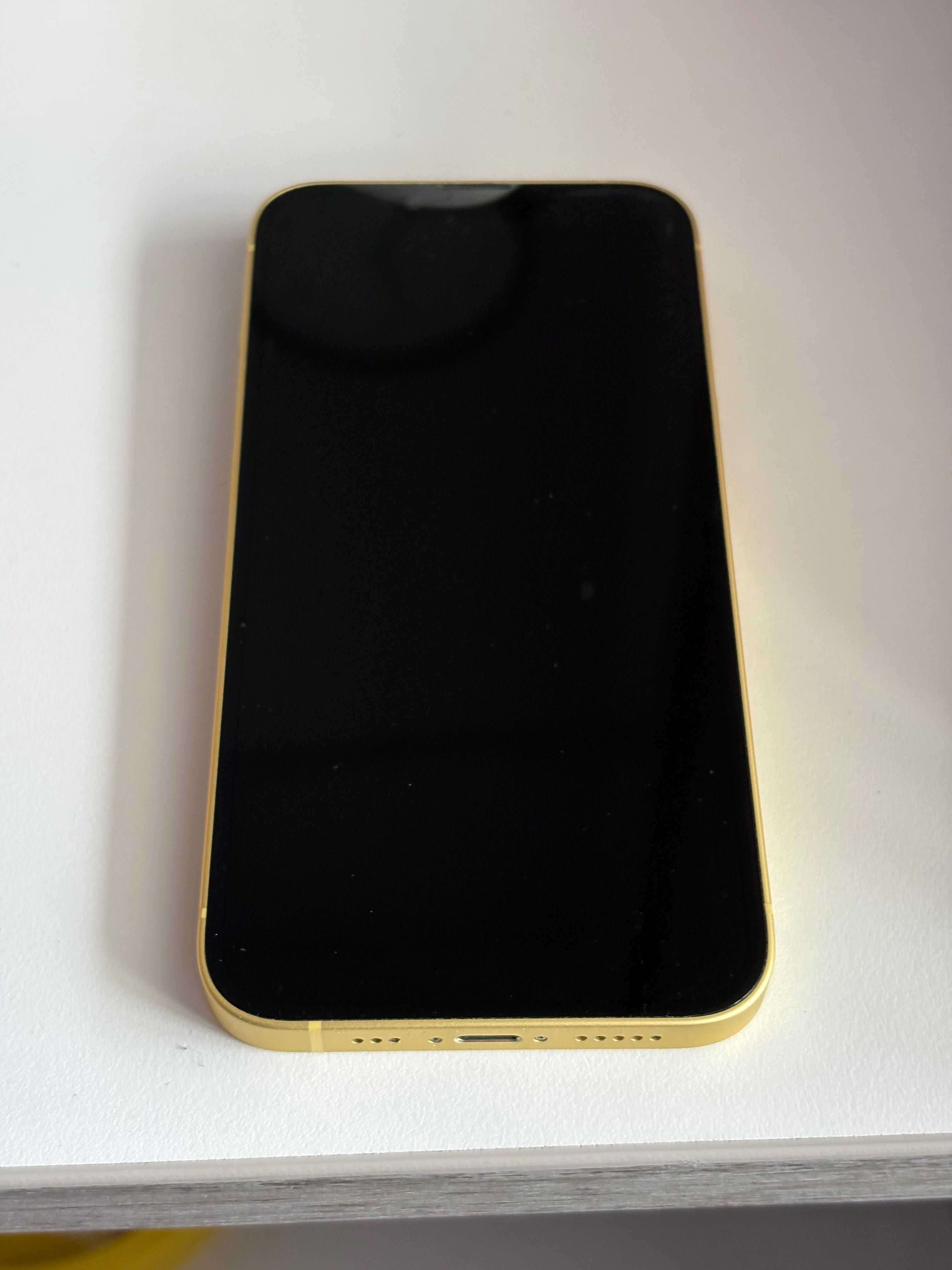 Смартфон iPhone 14  , 128GB жълт
