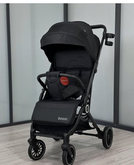 Детская коляска.