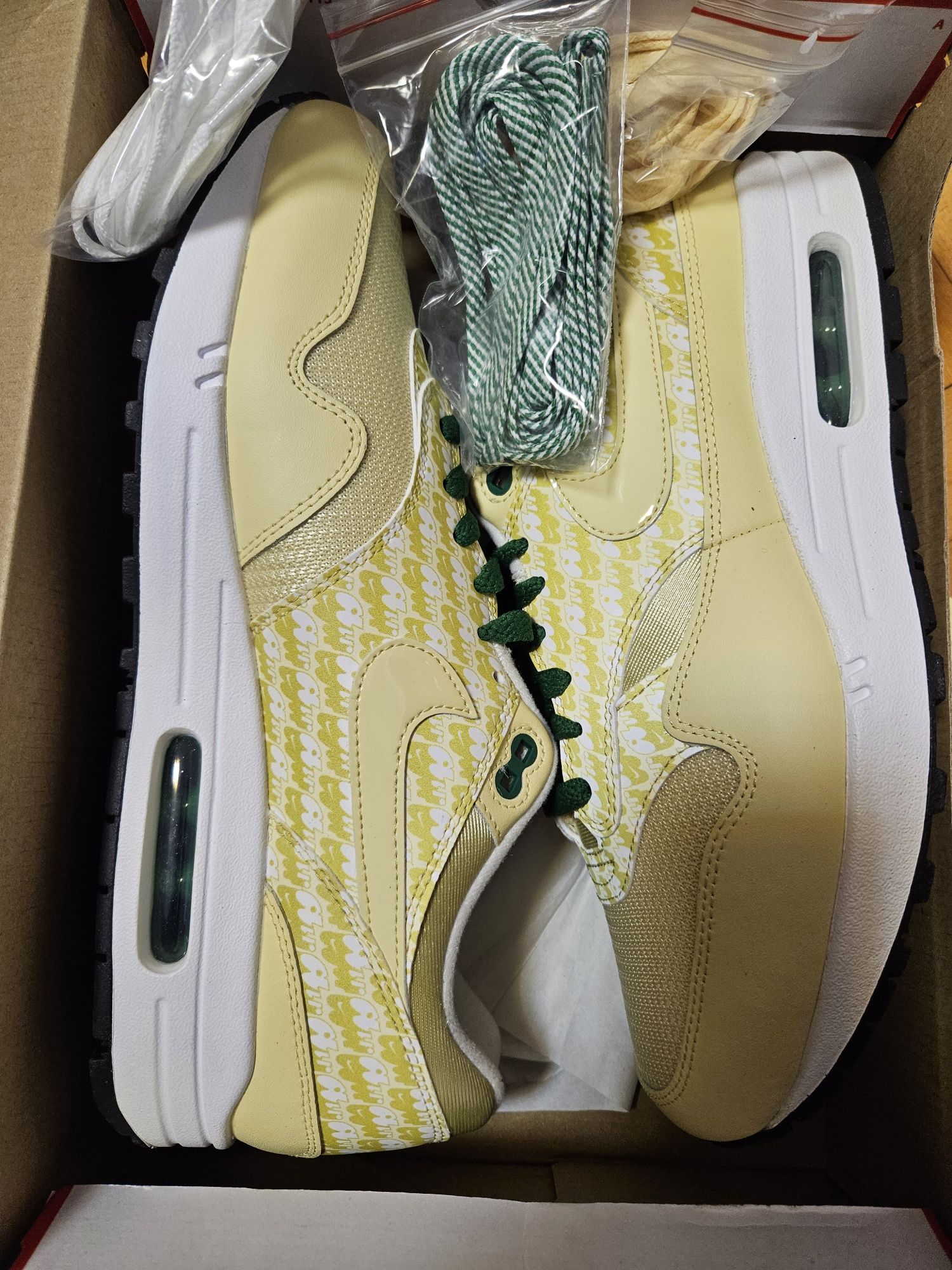 Мъжки кецове Nike Air Max 1 Premium Lemonade/ Lemonade-Pine Green