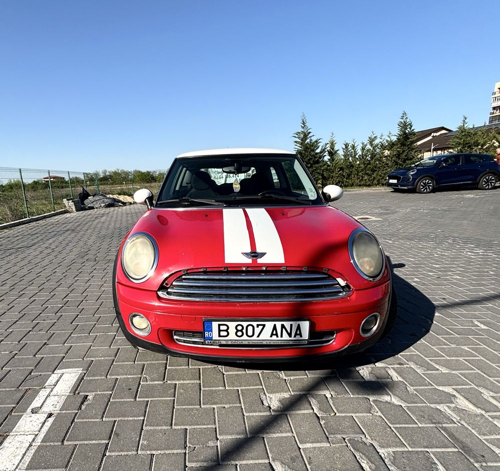 Mini Cooper  R 56  !