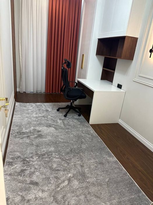 Аренда квартиры в
MIRABAD Avenue" 3/4/10
Застрой."GOLDEN House
