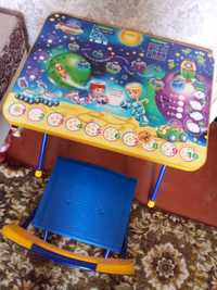 Детский стол, доска магнитная для рисования