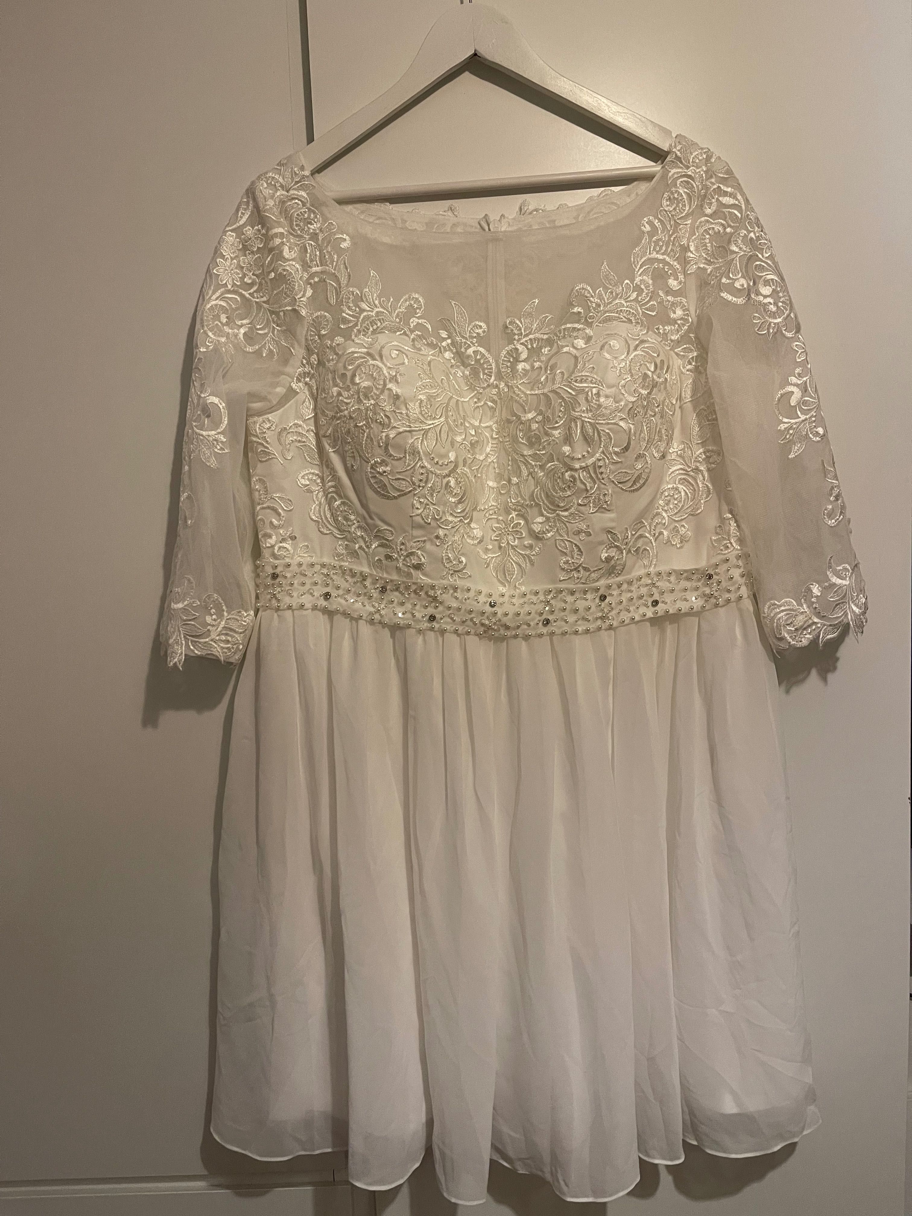 Rochie alba noua