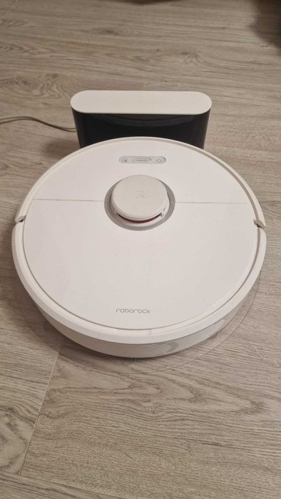 Robot de aspirare Roborock  S6 Alb, perie Dupont, Mop - impecabil