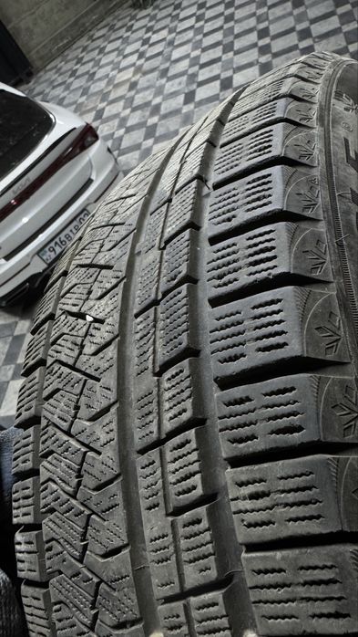 Продам зимние шины