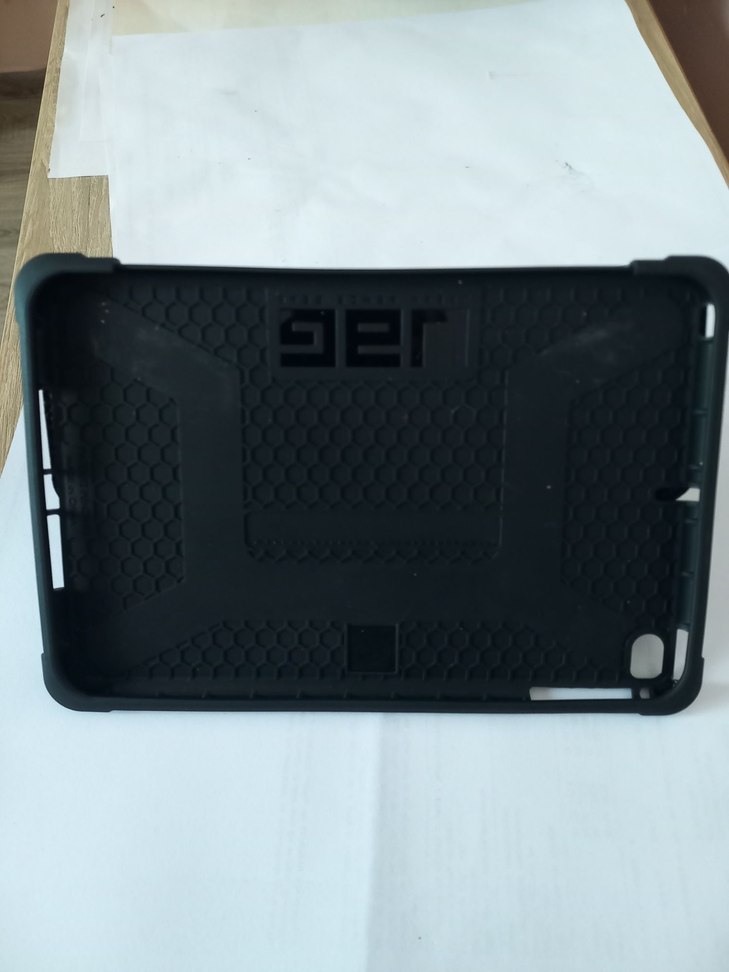 Калъф mini ipad 7 UAG Book Metropolis Series за Apple iPad 9.488 инч i