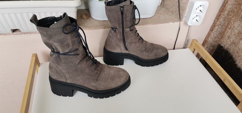 Боти Тamaris 39 н. Естествен велур