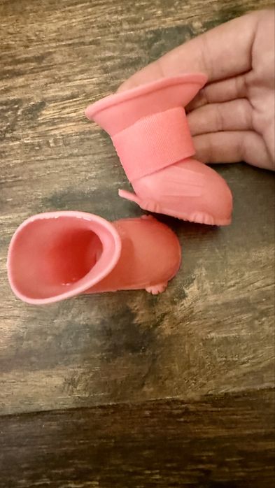 Papuci , cizme de ploaie pentru catei talie mica, sub 3 kg