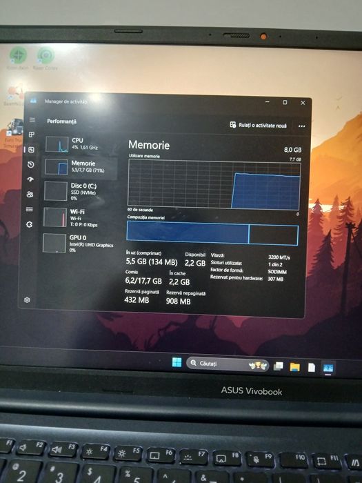 Vând laptop Asus Vivobook 15,mai multe detali în descriere și în pv