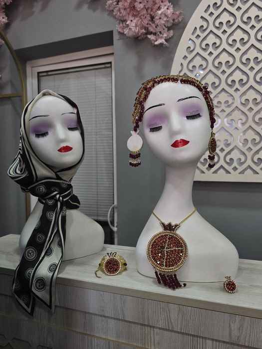 Вешалка ва манекенлар