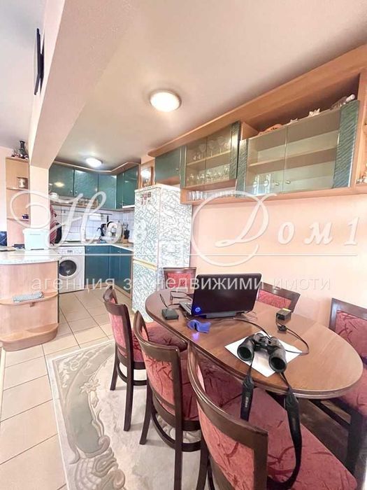 Продава се Двустаен апартамент в Варна, Лятно кино Тракия - 70 кв.м за 1999 €/кв.м - Снимка #2