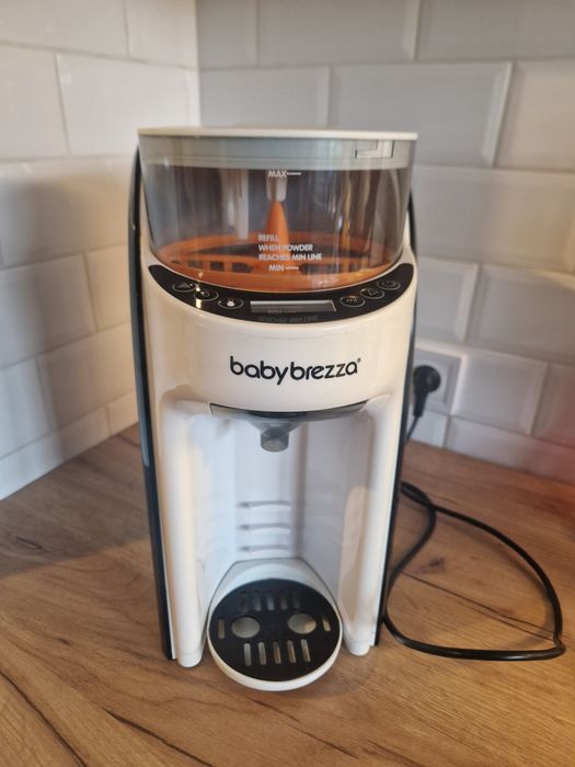 Expresor lapte praf BabyBrezza Formula Pro Advanced white