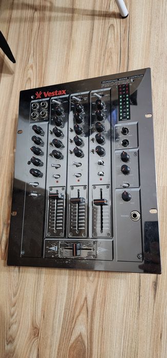 Mixer Vestax PMC-170A - DEFECT
