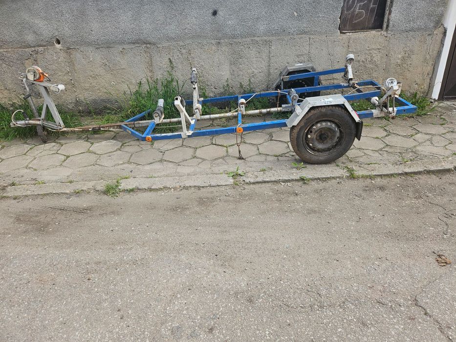 Колесар за лодка 4метра