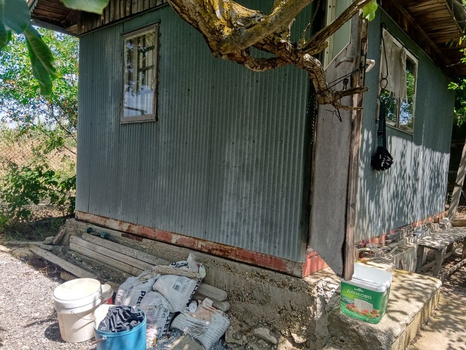 Преносима барака