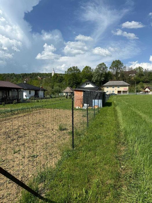 teren intravilan pt casa 11 min de Baia Mare