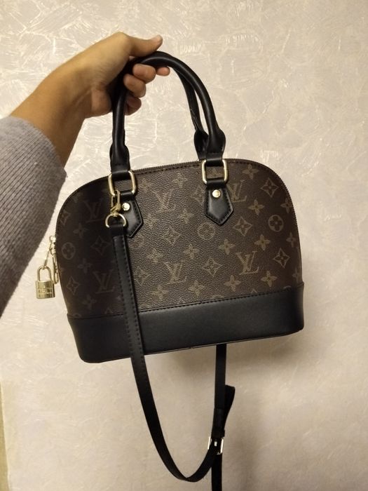 Продам сумки по 6000тг