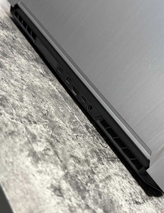 Intel Core i7 8750H GTX 1060 6GB