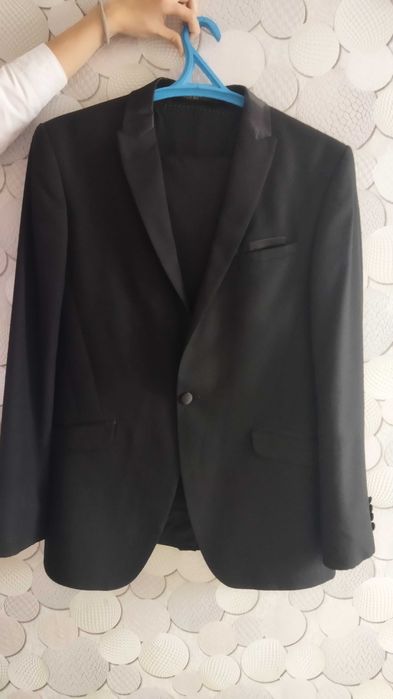 Продам костюм Paolo Merazzi.