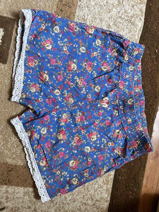 Pantaloni scurti dama