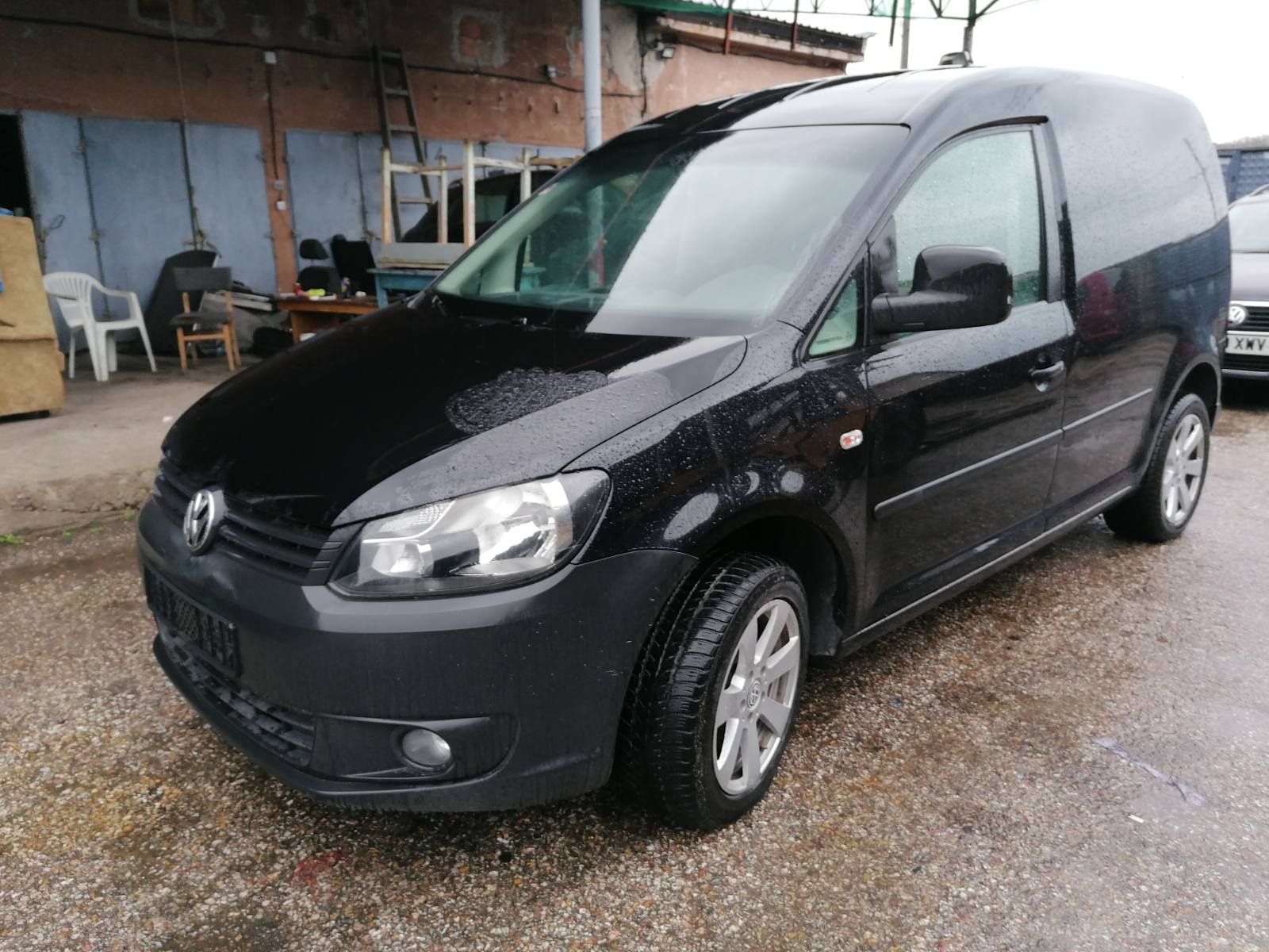 Vw Caddy 1.6 2.0 Тди 105,140 коня