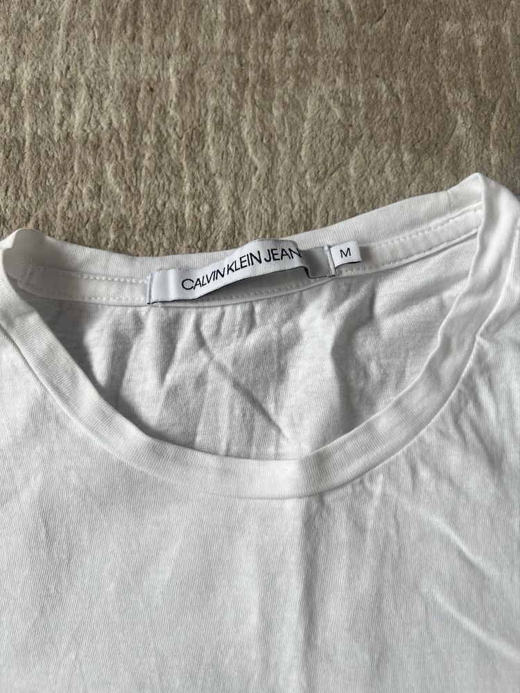 Calvin Klein, New balance, Tommy Hilfiger, Armani, Hugo, Boss