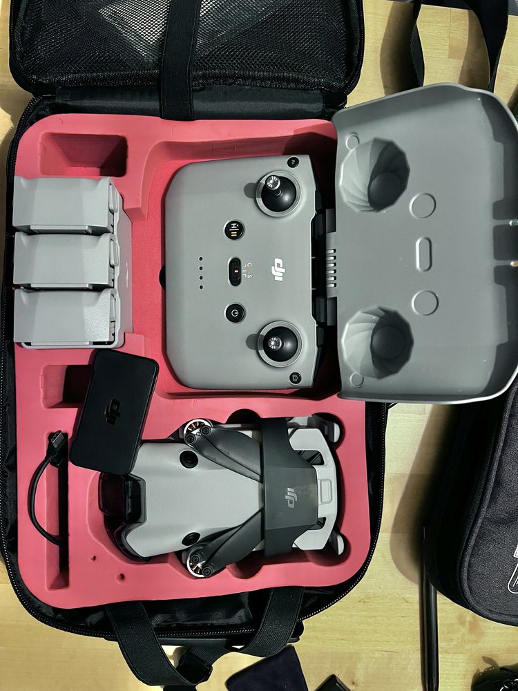 Продавам DJI Mini 4 Pro