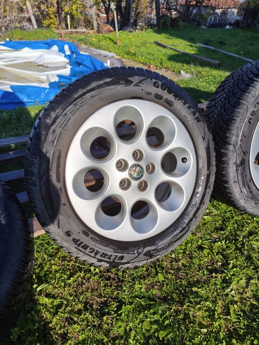 Джанти със зимни гуми за Алфа