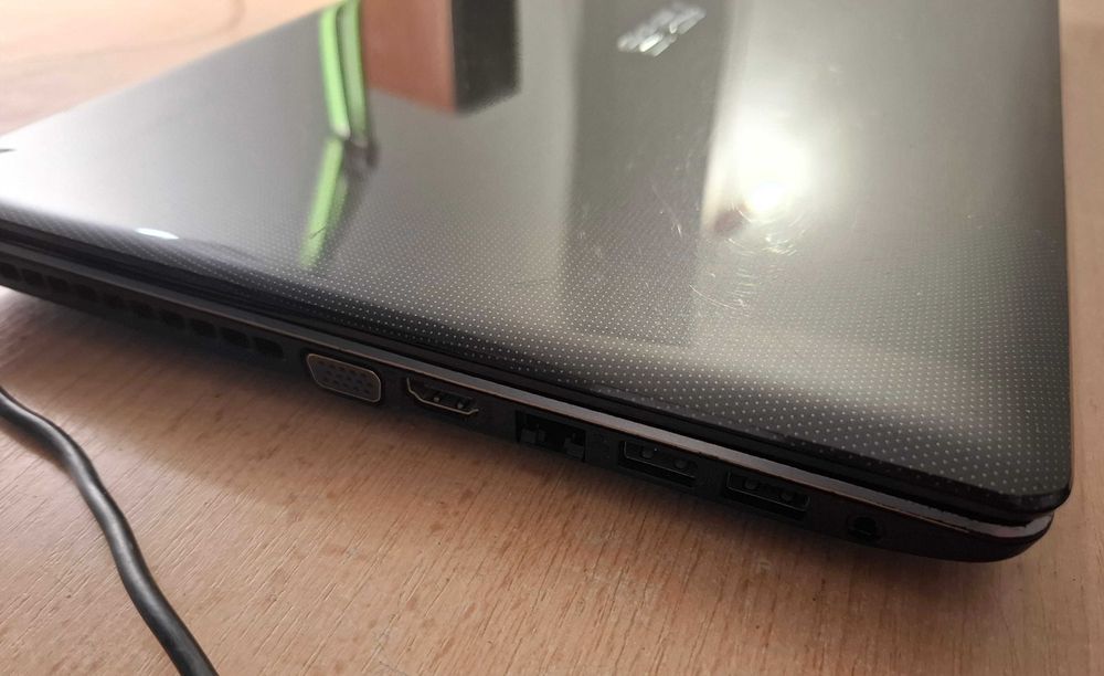 Laptop gaming Asus 16" i7, 12GB RAM, GTX950m, SSD 1000GB, 130W,x550vx