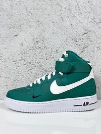 Nike Air Force 1 HI SE