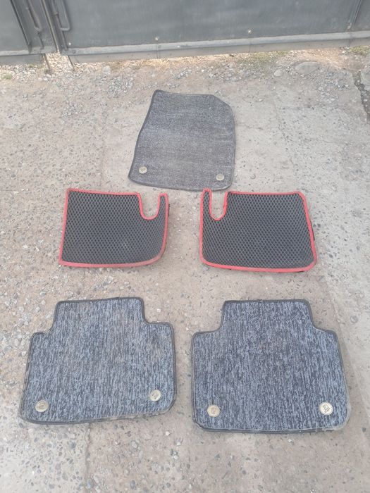 Продам полики на автомобиль