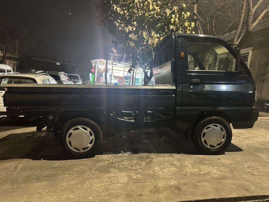 Дамаз лабо срочна сотилади