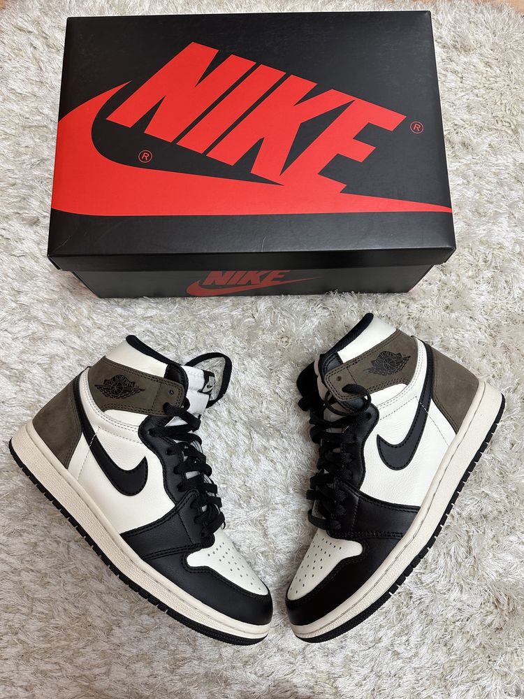 Air Jordan 1 high mocha