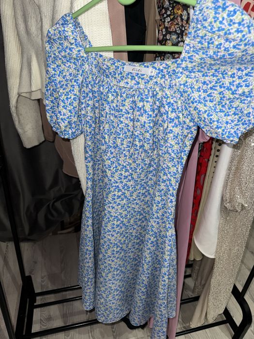 Одежды б/у по приемлемым ценам , только одевали 1 раз