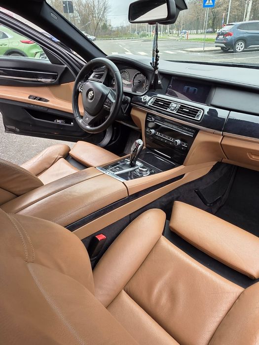 Bmw 730 245 cp euro 5