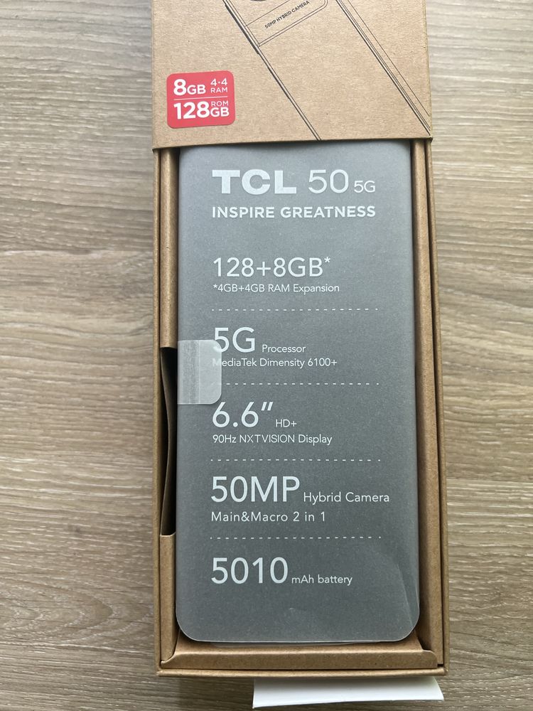 Продавам телефон tcl 50