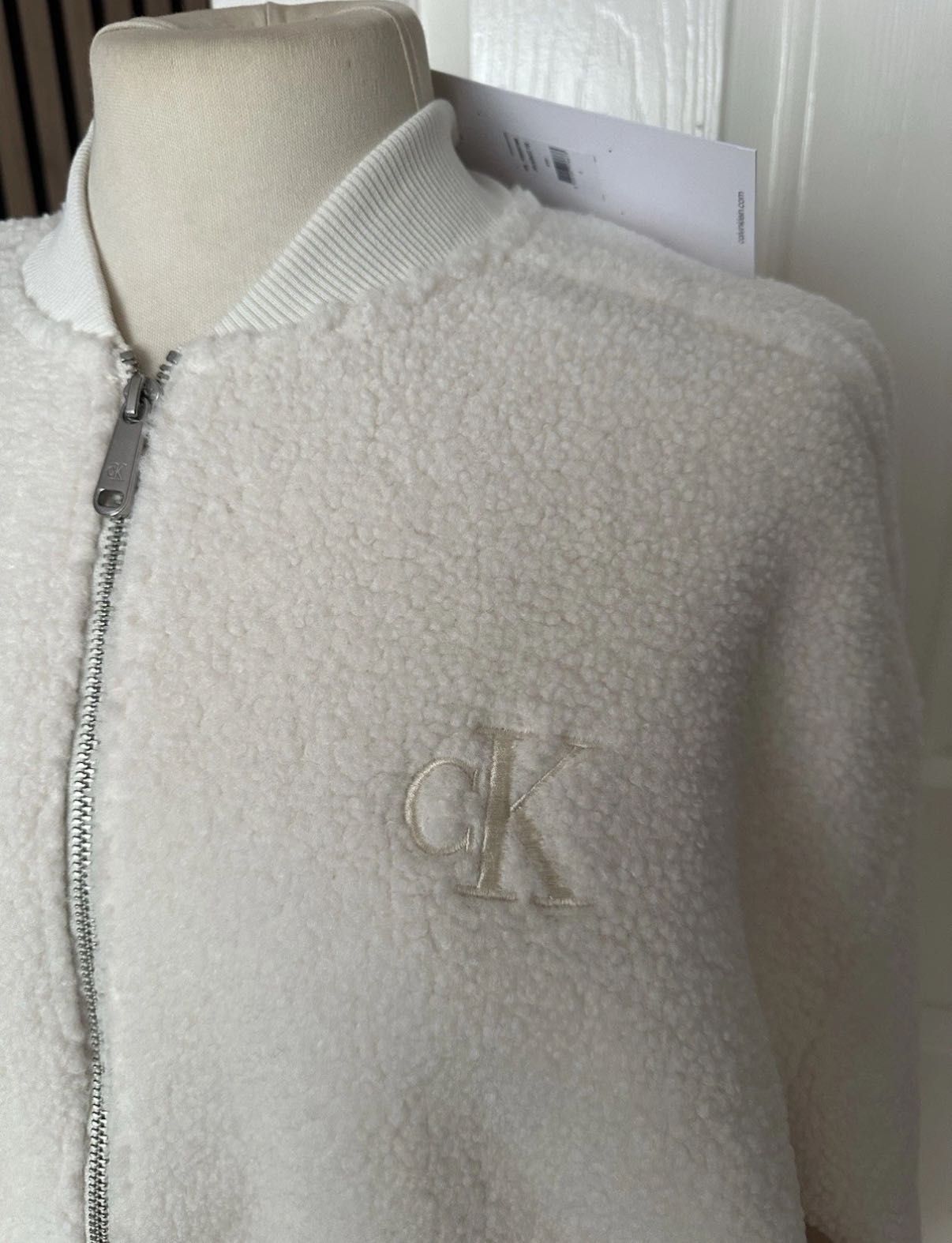Calvin Klein лимитирана серия оувърсайз шерпа teddy бомбър яке